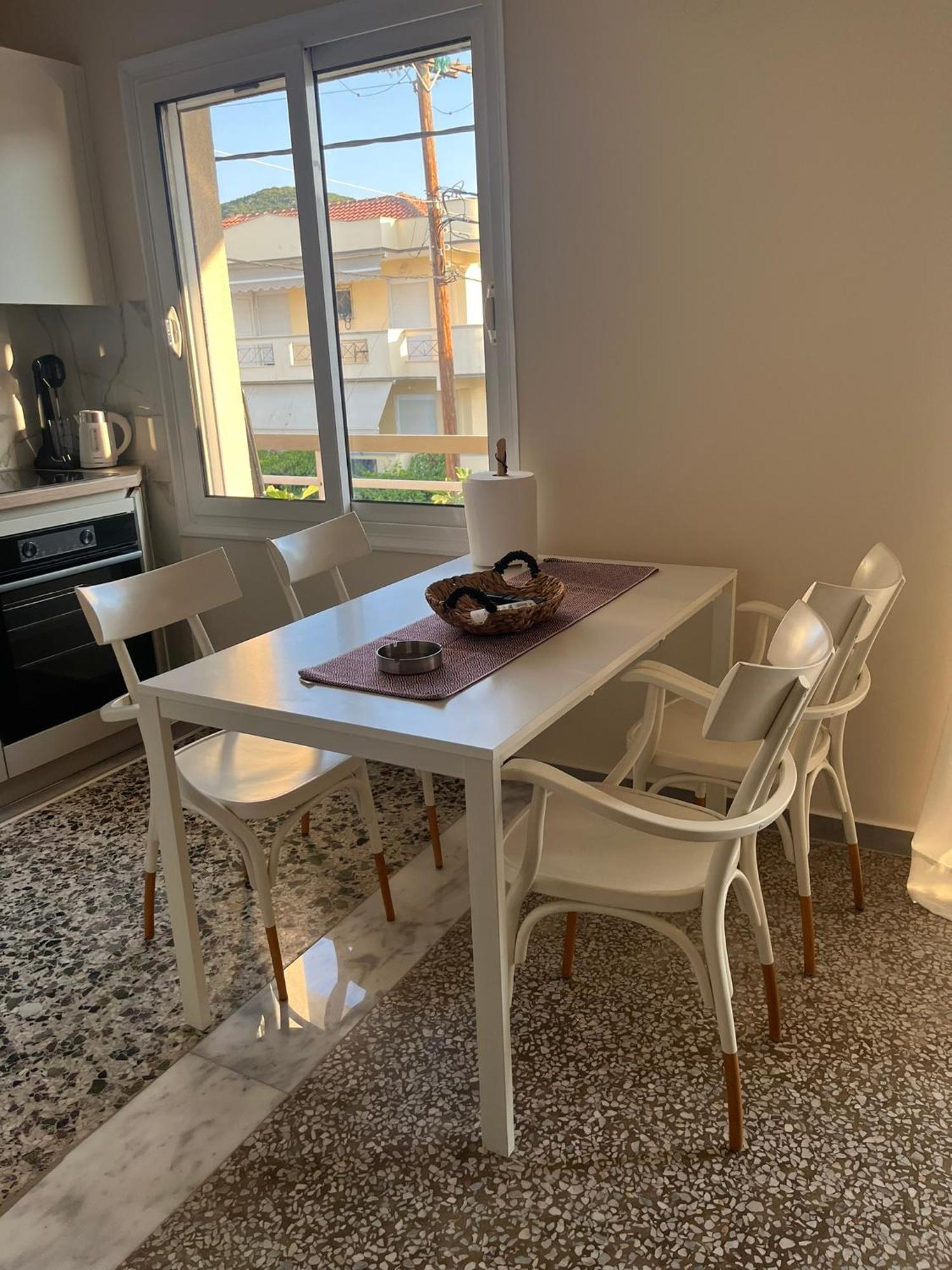 Mz Apartment Néa Péramos Bagian luar foto