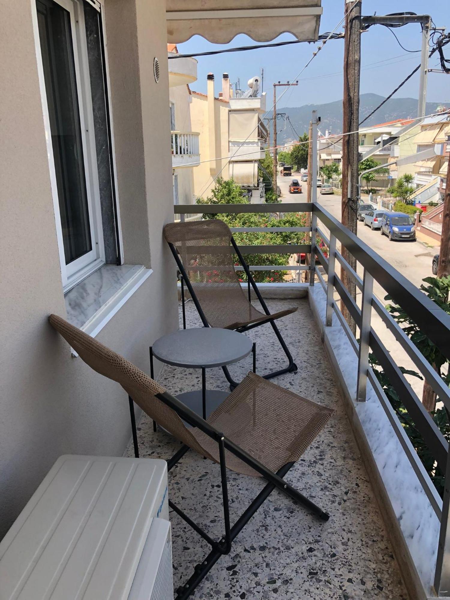 Mz Apartment Néa Péramos Bagian luar foto